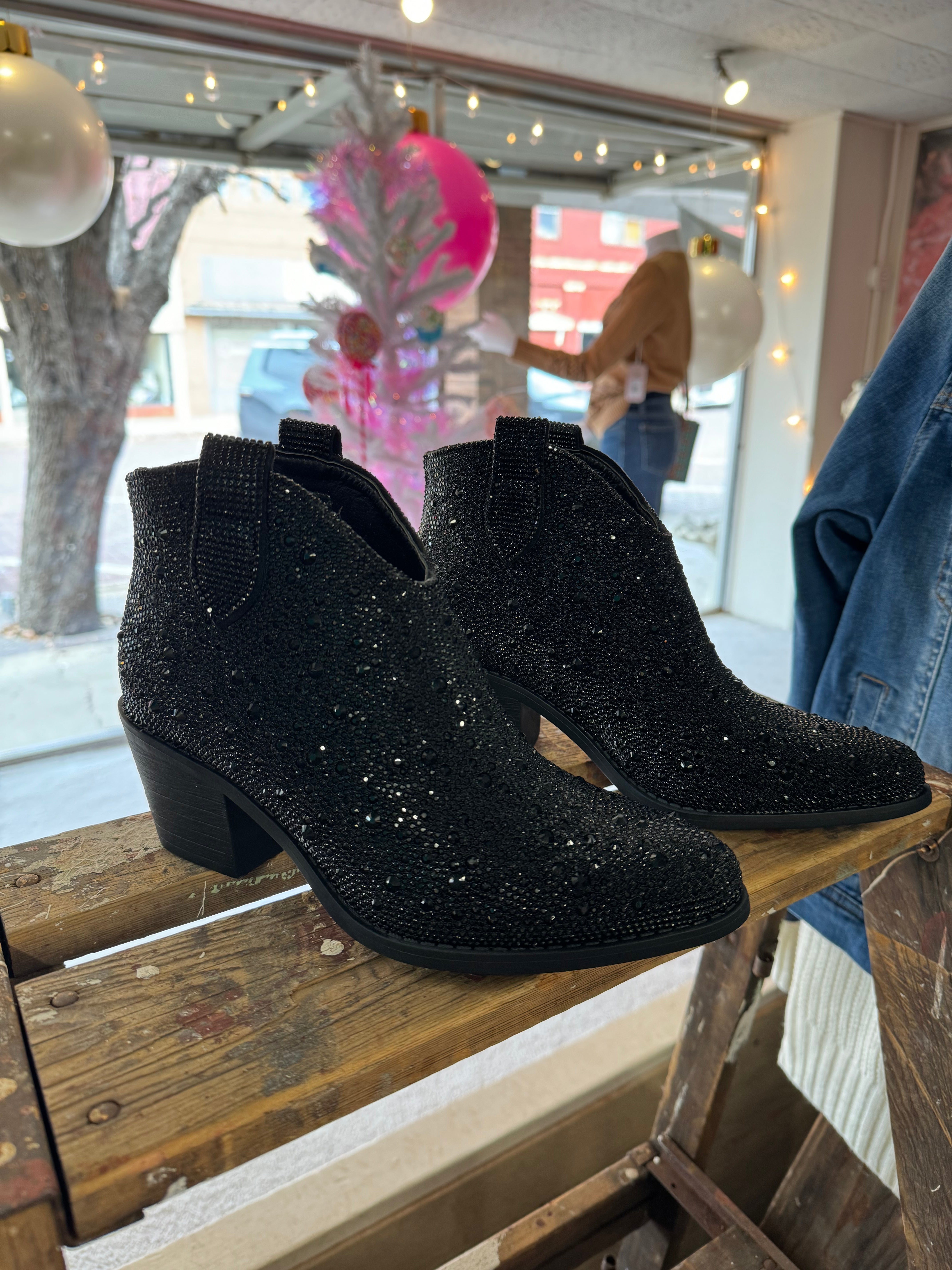 Black sales sparkly booties