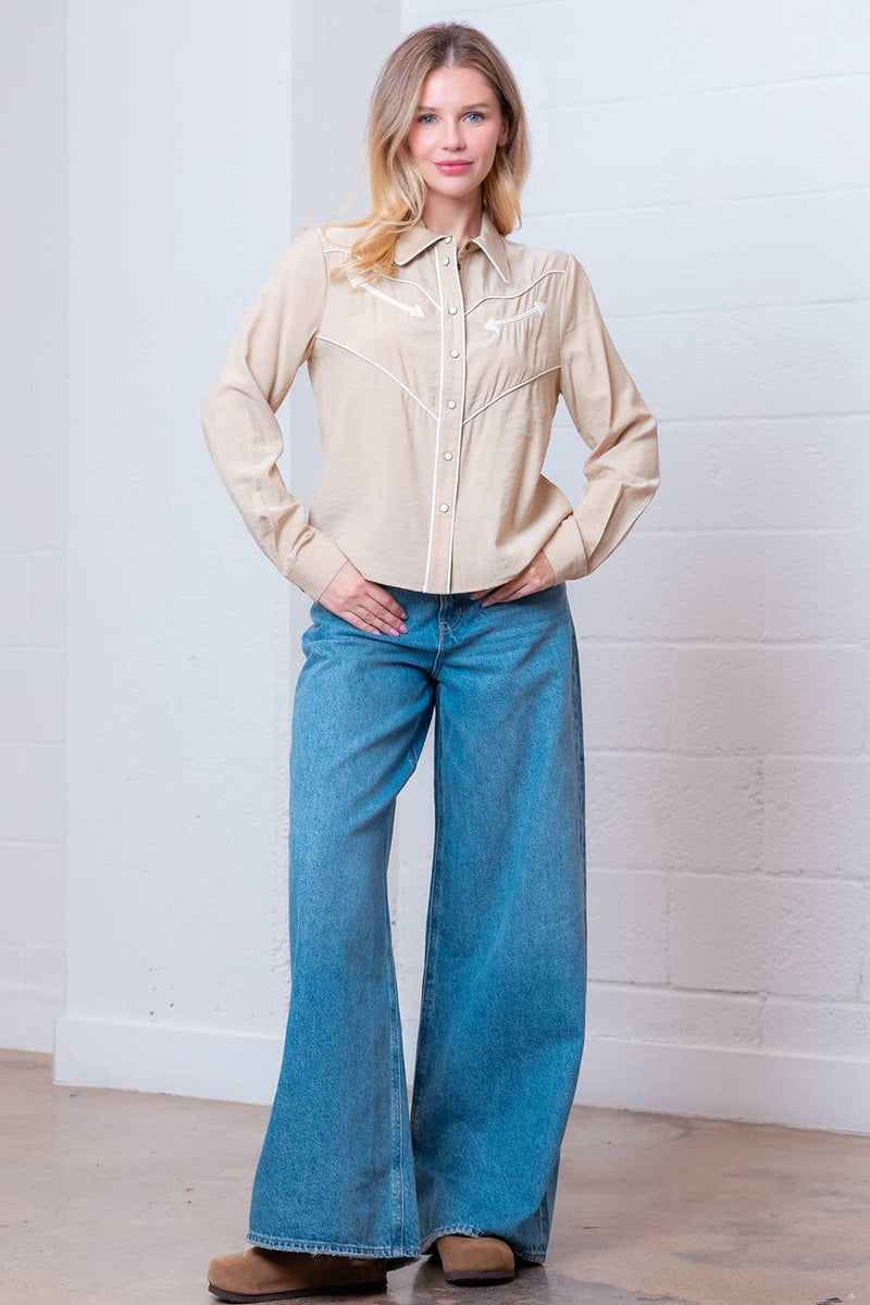 LONG SLEEVE COLLARED BUTTON DOWN TOP: TAUPE