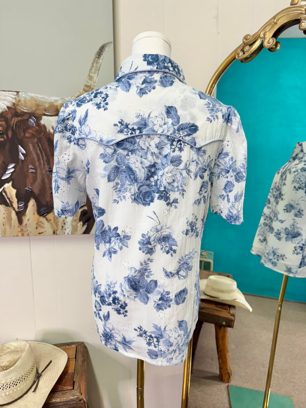Fancy Floral Pearl snap western short sleeve blouse 
