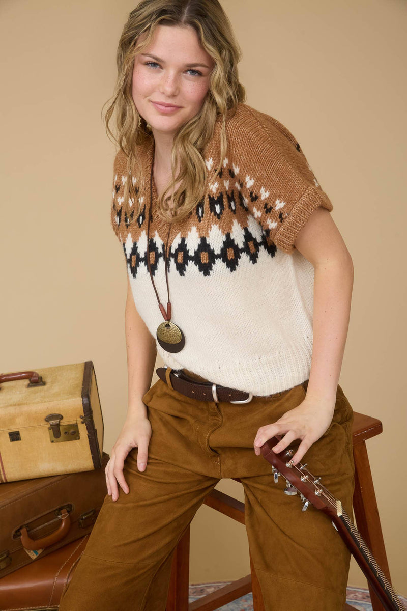 FAIR ISLE V NECK SHORT SLEEVE KNIT SWEATER: IVORY MULTI