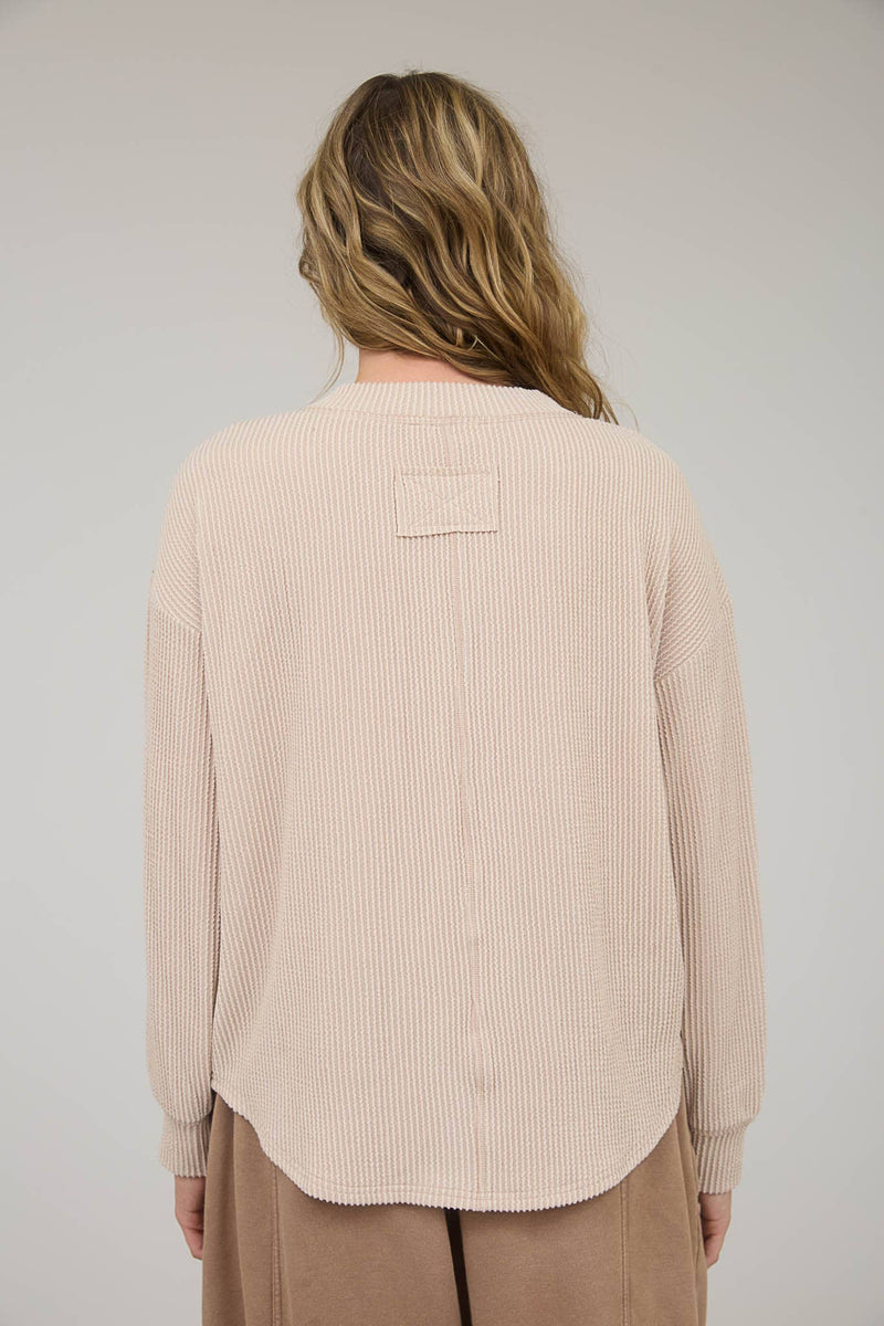 LIGHT KHAKI WASHED RIBBED LONG SLEEVE HENLEY KNIT TOP