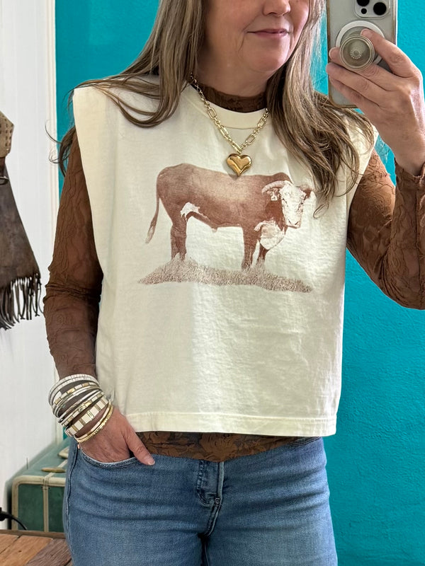Hereford Bull muscle tee crop