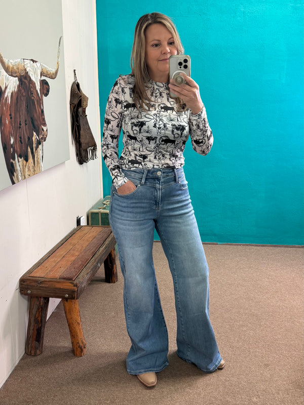High Rise Wide- Front Yoke Detailed Jeans