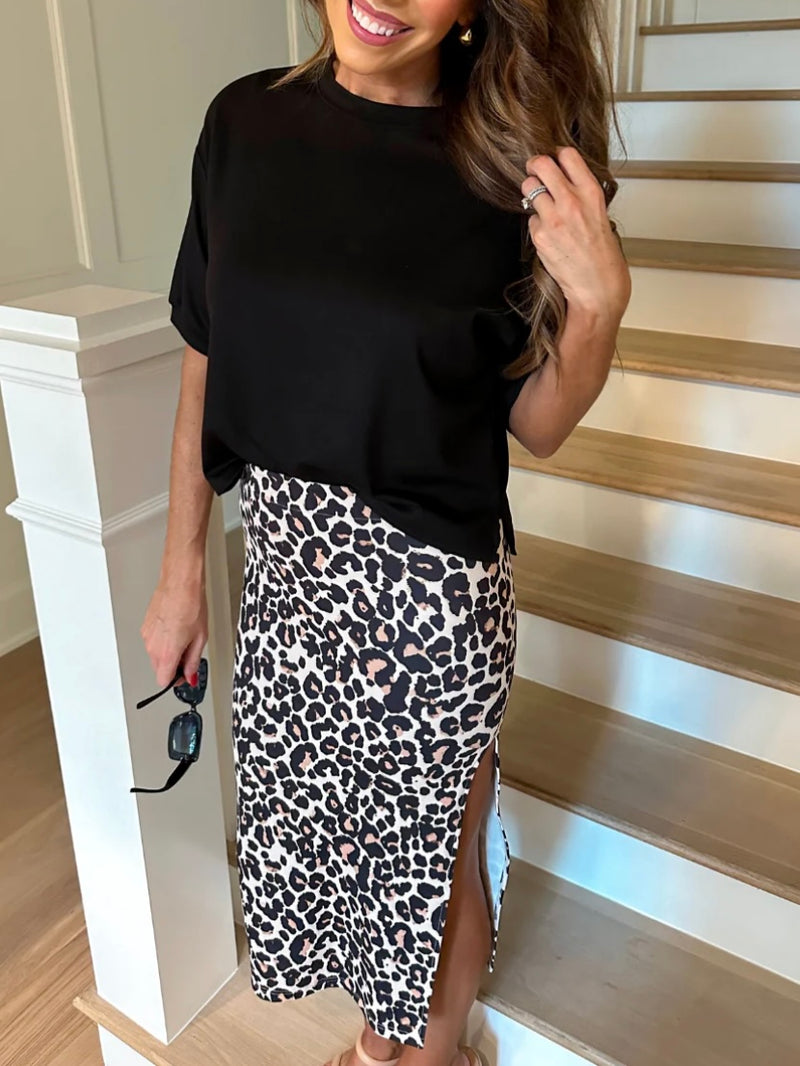 Leopard midi skirt with side slit