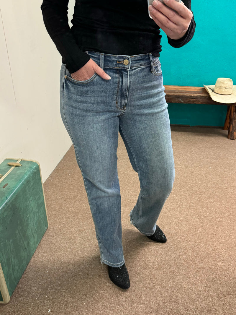 Judy Blue mid rise cell phone pocket dad Jeans