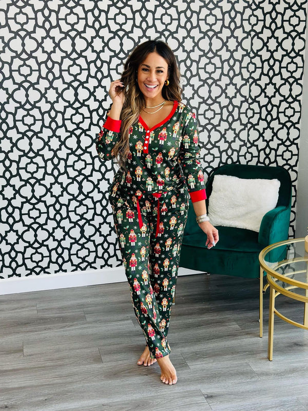 Shirley & Stone WOMENS green nutcracker pajamas set