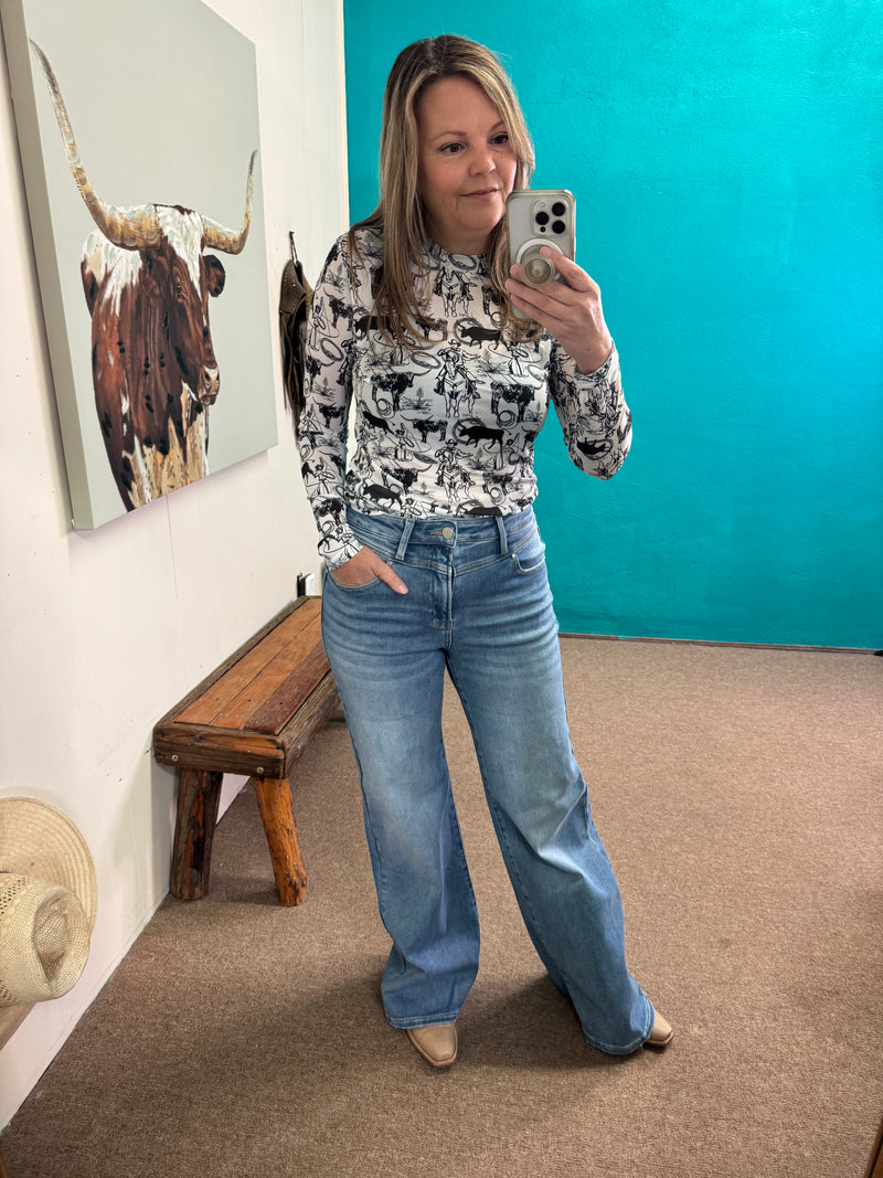 High Rise Wide- Front Yoke Detailed Jeans