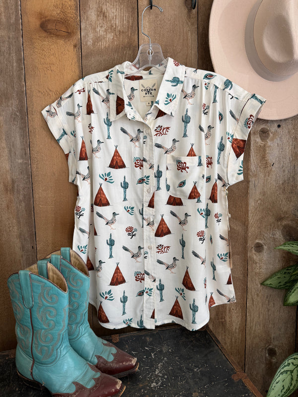Cotton & Rye Ivory Roadrunner short sleeve blouse