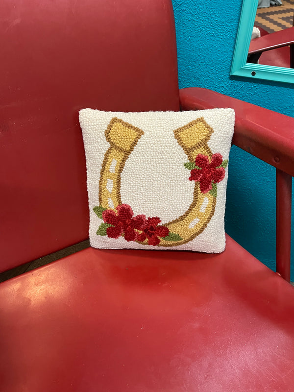 Gold horseshoe w/ Flowers Hook Pillow