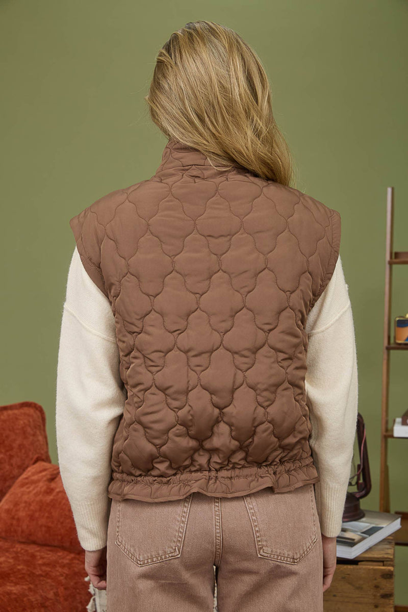 TIE DETAIL SNAP BUTTON DOWN QUILTED PUFFER VEST: BROWN