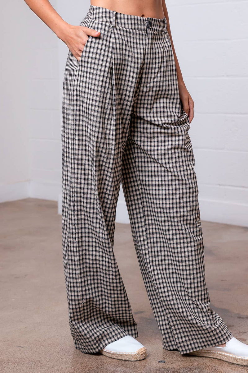PLEATED STRAIGHT GINGHAM PANTS:
